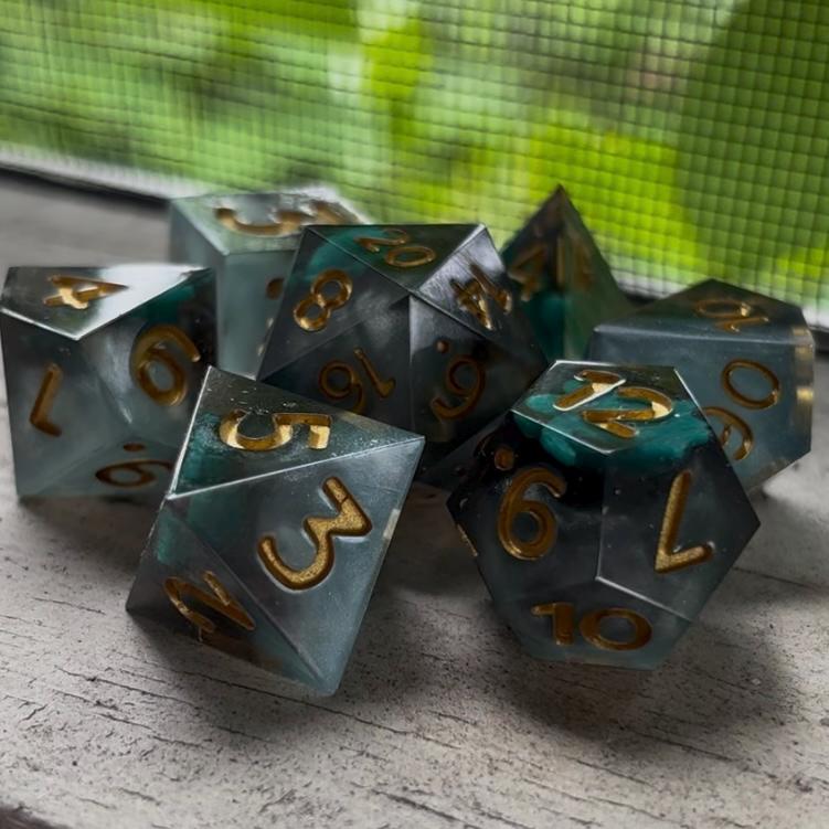 Diving Sea Turtles 7 Piece Dice Set DND font 2