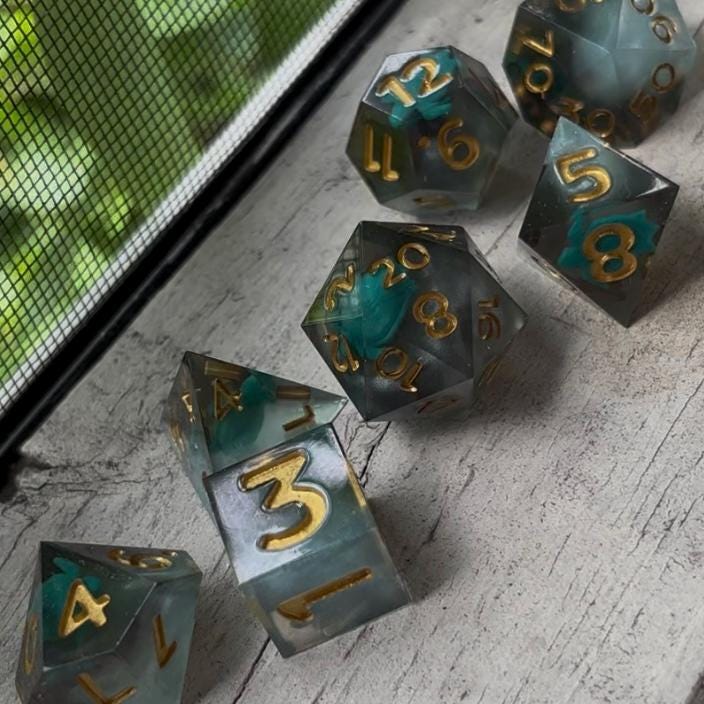 Diving Sea Turtles 7 Piece Dice Set DND font 2