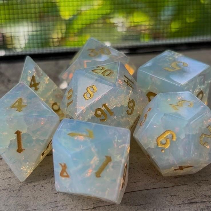 Fractured Ice Shard Glass 7 Piece Dice Set DND