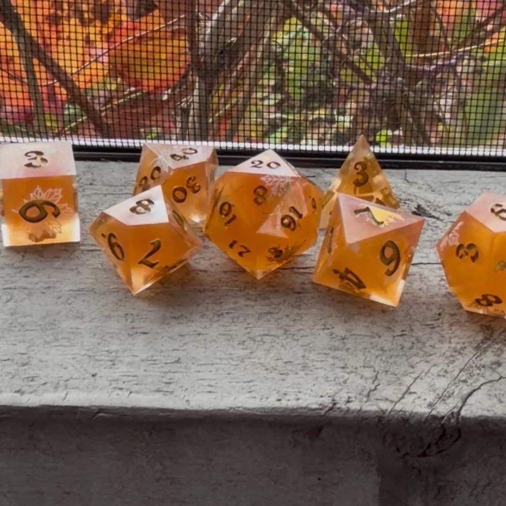 Red Orange Fall Leaf 7 Piece Autumn Resin Dice Set DND